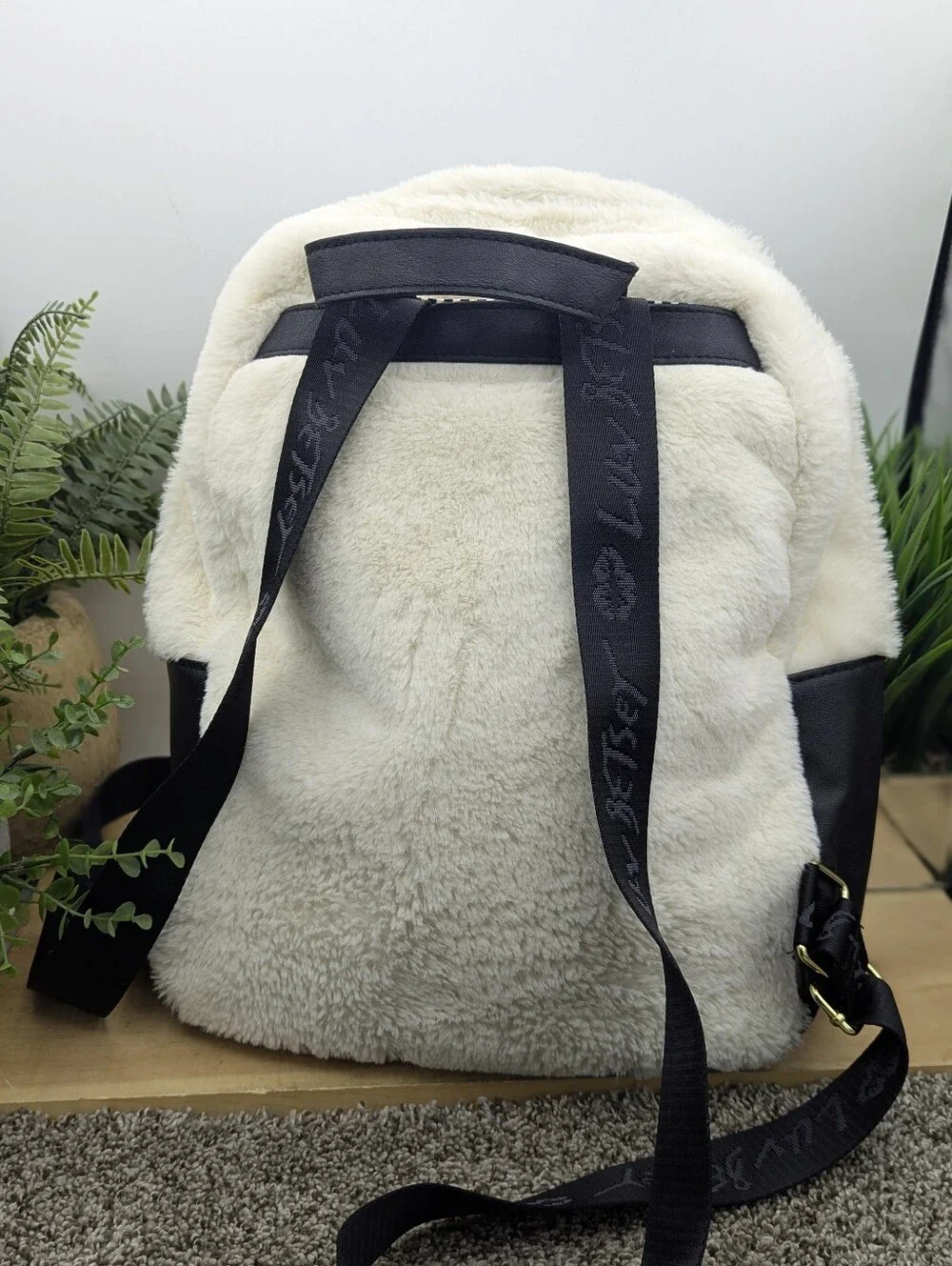 Luv Betsey Johnson Faux Fur Hooded Childs Backpack ***Read